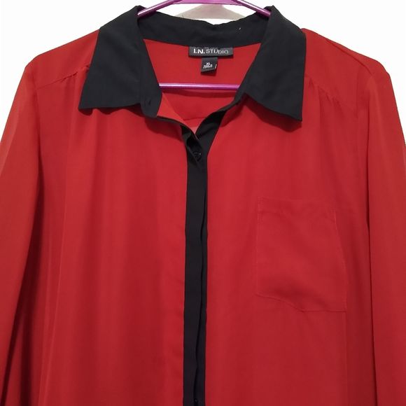 I.N. Studio button down blouse with tank - Picture 2 of 8